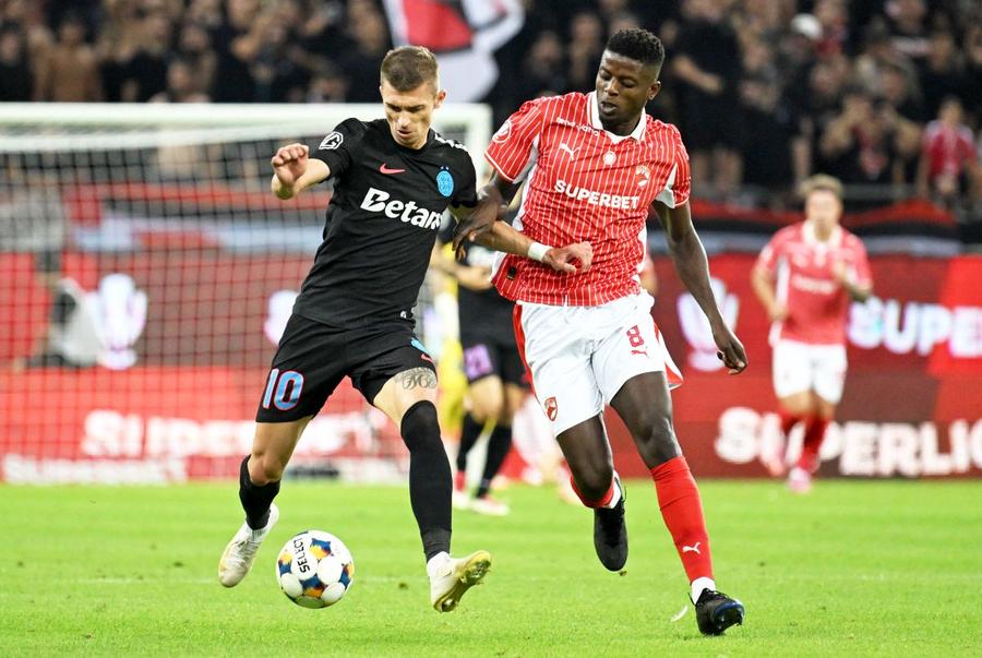 Dinamo și FCSB vor juca pentru ultimul loc al României în cupele europene // foto: Imago Images Ilie Dumitrescu o sperie pe FCSB înainte de barajul cu Dinamo: „Niciodată!”