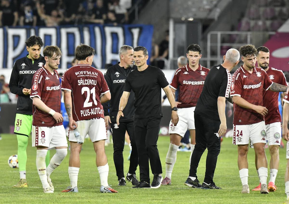 Ce s-a întâmplat imediat după Rapid - Craiova: cum s-a despărțit galeria de Costel Gâlcă