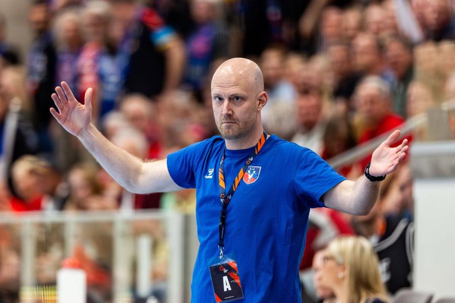Rasmus Poulsen, fostul antrenor al lui SCM Râmnicu Vâlcea/Foto: Imago Images Krim Ljubljana - CSM București, în prima etapă din Liga Campionilor