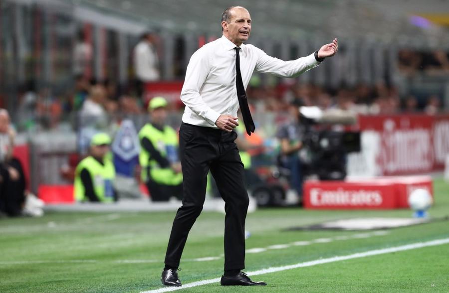 În 42 de meciuri la Milan, Massimiliano Allegri are 22 de victorii, 10 egaluri și 10 înfrângeri, cu golaveraj 58-38 / Foto: GettyImages Cutremur la Milan după ratarea Ligii Campionilor! Ce plănuiește patronul rossonerilor
