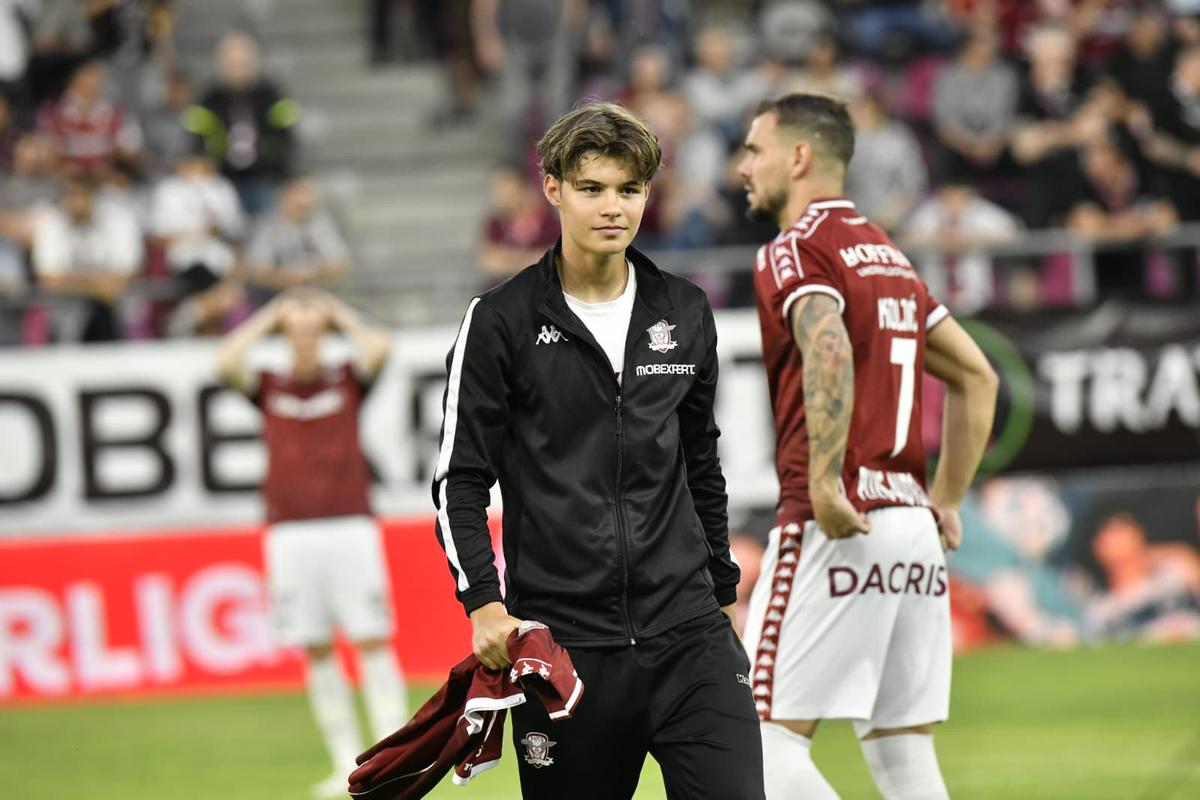 Rapid - Universitatea Craiova 0-0 » Să vină Pancu! Egal fără sare și piper în ultimul meci al play-off-ului. Campioana și-a respectat eticheta la București