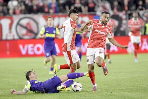 Dinamo a terminat pe locul 4 în play-off // FOTO: GSP.ro