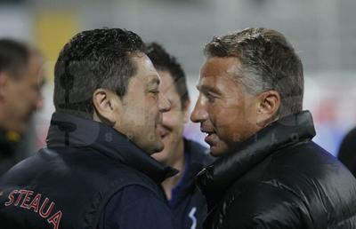 EXCLUSIV VIDEO Cum au plecat Ilie Stan și Dan Petrescu să semneze cu Fenerbache: „Am stat 8 zile pe o insulă”