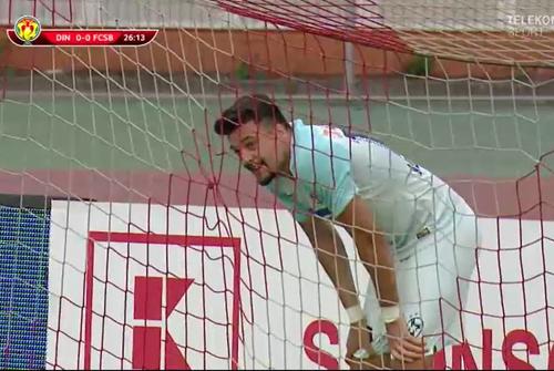 Adi Petre a ratat două ocazii mari în prima repriză