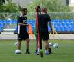 Nici FC U Craiova n-a scăpat de caniculă » Antrenament defensiv la 30 de grade, înaintea primului amical al lui Mutu