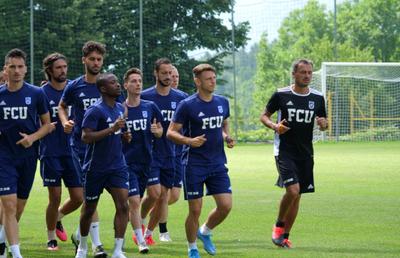 Nici FC U Craiova n-a scăpat de caniculă » Antrenament defensiv la 30 de grade, înaintea primului amical al lui Mutu