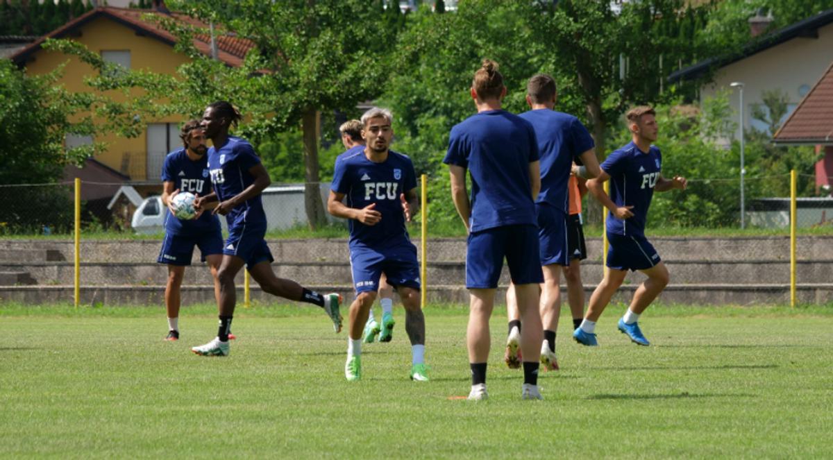 Nici FC U Craiova n-a scăpat de caniculă » Antrenament defensiv la 30 de grade, înaintea primului amical al lui Mutu