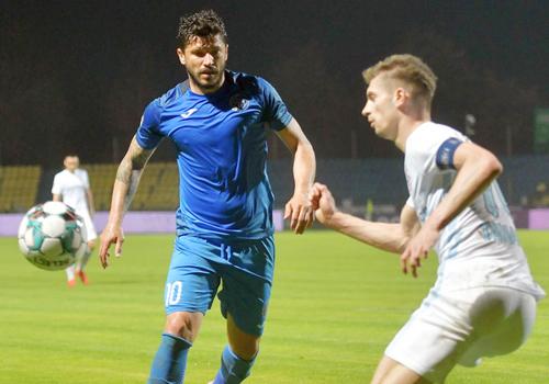 Cristi Tănase (34 de ani) a revenit după 12 ani la FC Argeș. Clubul piteștean și-a prezentat astăzi toată achizițiile.