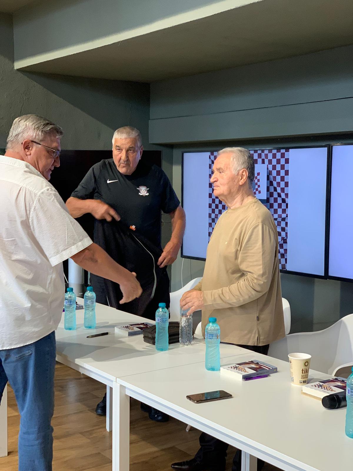 Rică Răducanu vrea titlul în Giulești: „De ce nu? Ce fotbal avem noi acum?”