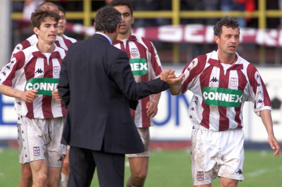 Imagini din sezonul 1998-1999: Rapid campioană în tricourile Kappa