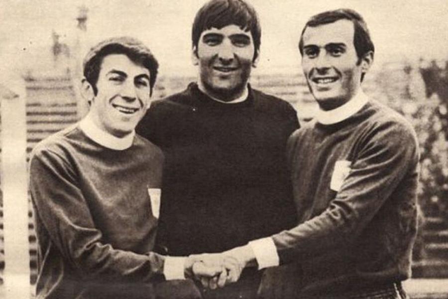 Coperta revistei Sport din 1969, cu Culae Lupescu, Rică Răducanu și Dan Coe // foto: pentrufaimaluidancoe.blogspot.ro Cea mai controversată poveste din istoria Rapidului - Cine l-a omorât pe Dan Coe?