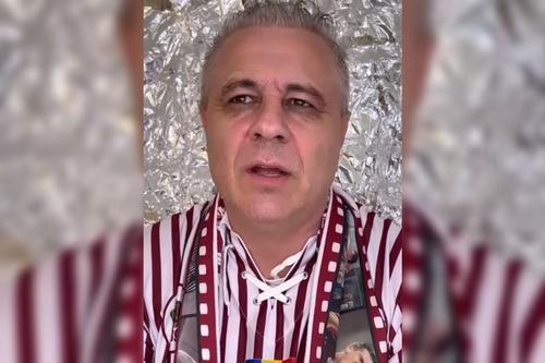 Marius Șumudică, 52 de ani, le-a transmis un mesaj fanilor Rapidului cu ocazia centenarului alb-vișiniu.