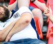 Pe stadion sau la terase, suporterii Angliei au privit cu greu prestația naționalei lui Southgate în fața Sloveniei / Sursă foto: Instagram@ brfootbal
