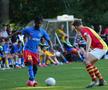 FCSB s-a distrat în primul amical din Olanda, 8-0 cu Apeldoorn. Foto: Instagram @fcsbofficial