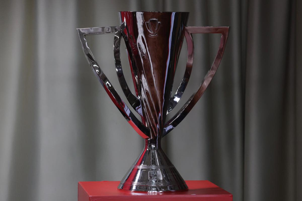 Program Superliga 2025-2026: FCSB și CFR debutează acasă + Deplasări încinse pentru Craiova, Dinamo și Rapid în prima rundă