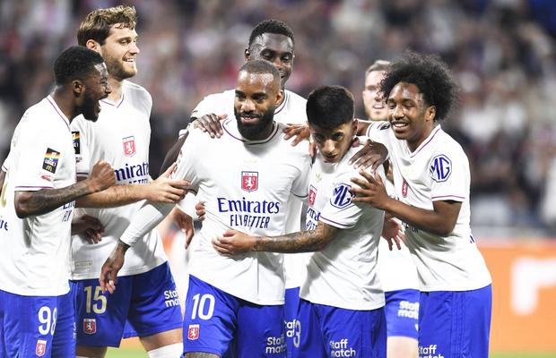 UEFA ar putea exclude Lyon din Europa League! Cine i-ar lua locul