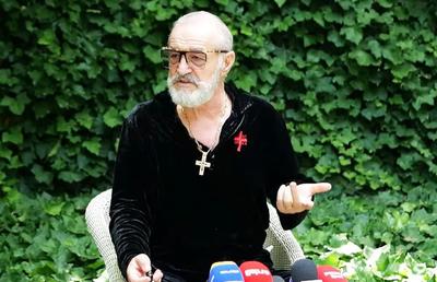 Gigi Becali a făcut anunțul în direct: „Cum să fiu născut de ziua Rapidului? Mama m-a făcut pe câmp, am supt între coceni!”