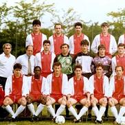 Dinamo1992 » Nelson Mensah se afla într-o companie selectă, alături de Dorinel Munteanu, Tibor Selymes, Gheorghe Mihali, Sulejman Demollari, Costel Pană și alți jucători cu nume