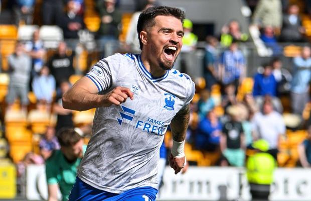 Detaliul care a ajutat-o pe Dinamo să-l transfere pe Danny Armstrong