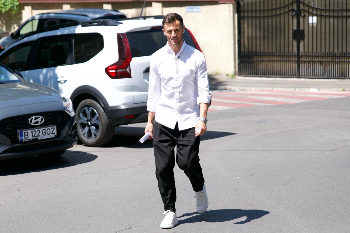 Oficialii echipelor din Superliga au început să ajungă la sediul LPF înainte de tragerea la sorți