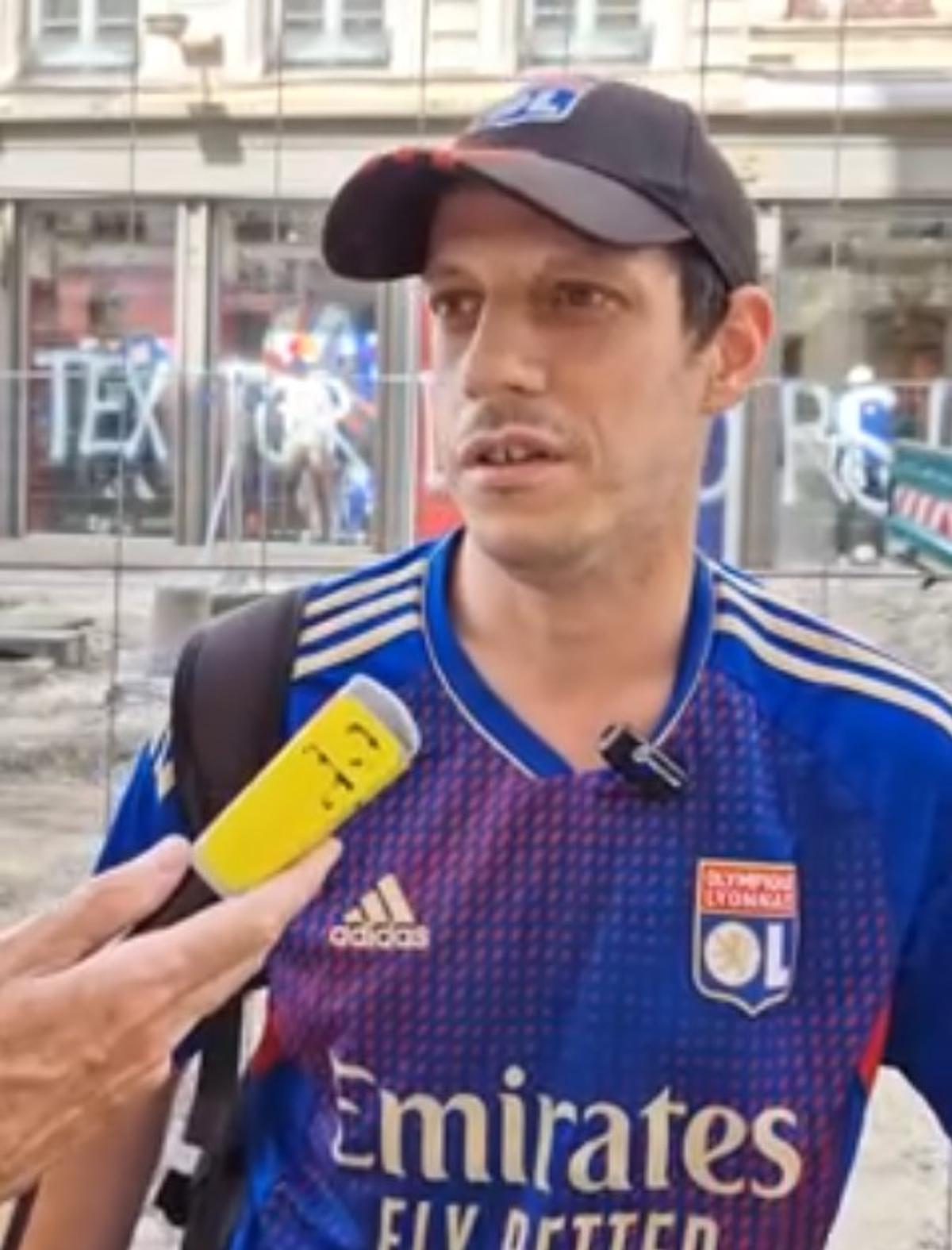 Revoltă contra „groparului” lui Lyon » Imagini incredibile din Franța: mesaje de amenințare pe poduri, magazine și biserici!