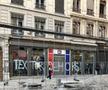 Mesajele afișate peste tot în oraș de fanii lui Lyon contra proprietarului clubului, John Textor / Foto: X