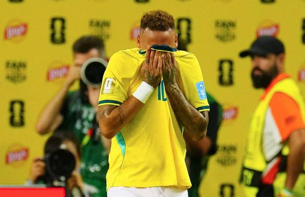 Emoționant! Ce a făcut Neymar după fluierul final