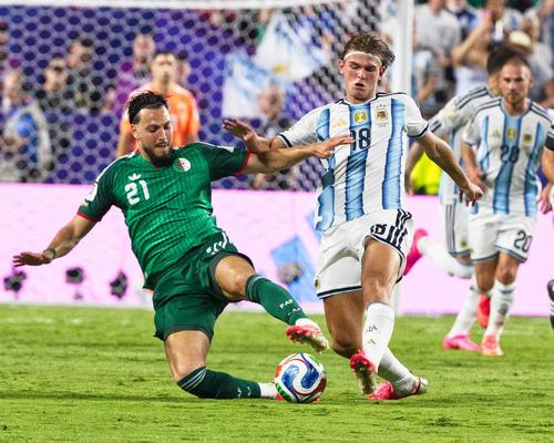 Nico Paz a debutat la Mondiale în meciul cu Algeria (3-0), intrând 10 minute în locul lui Messi. Are 10 selecții și un gol în naționala Argentinei / Foto: Imago