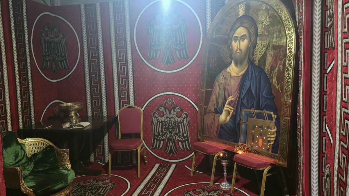 Adio, Palat! Gigi Becali va oferi declarații doar din biserica ridicată în Pipera: imagini spectaculoase din interior