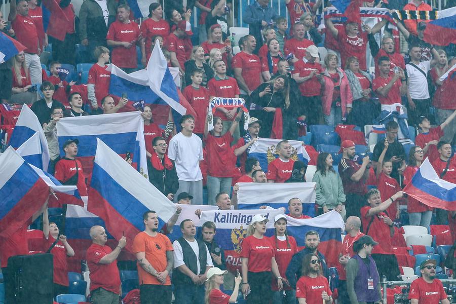 Suporterii echipei naționale a Rusiei // foto: Imago Images FIFA reprimește Rusia în competiții! Prima naționala care beneficiază de clemență