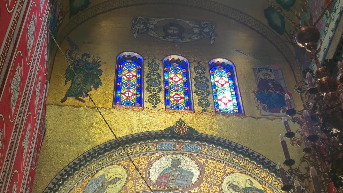 Adio, Palat! Gigi Becali va oferi declarații doar din biserica ridicată în Pipera: imagini spectaculoase din interior