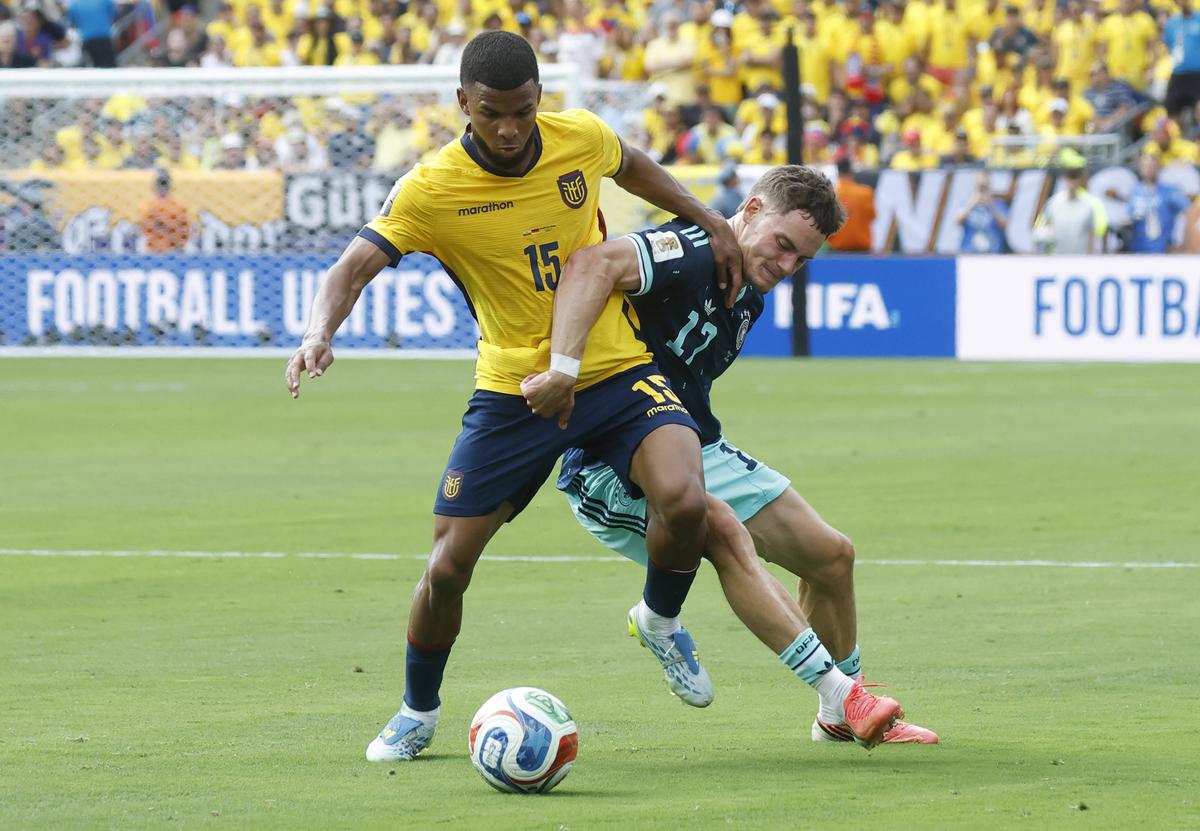 Ecuador - Germania și Curacao - Coasta de Fildeș