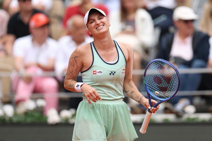 Marketa Vondrousova contraatacă: „După ce s-a întâmplat cu Swiatek și Sinner, au vrut să își arate puterea cu mine!”
