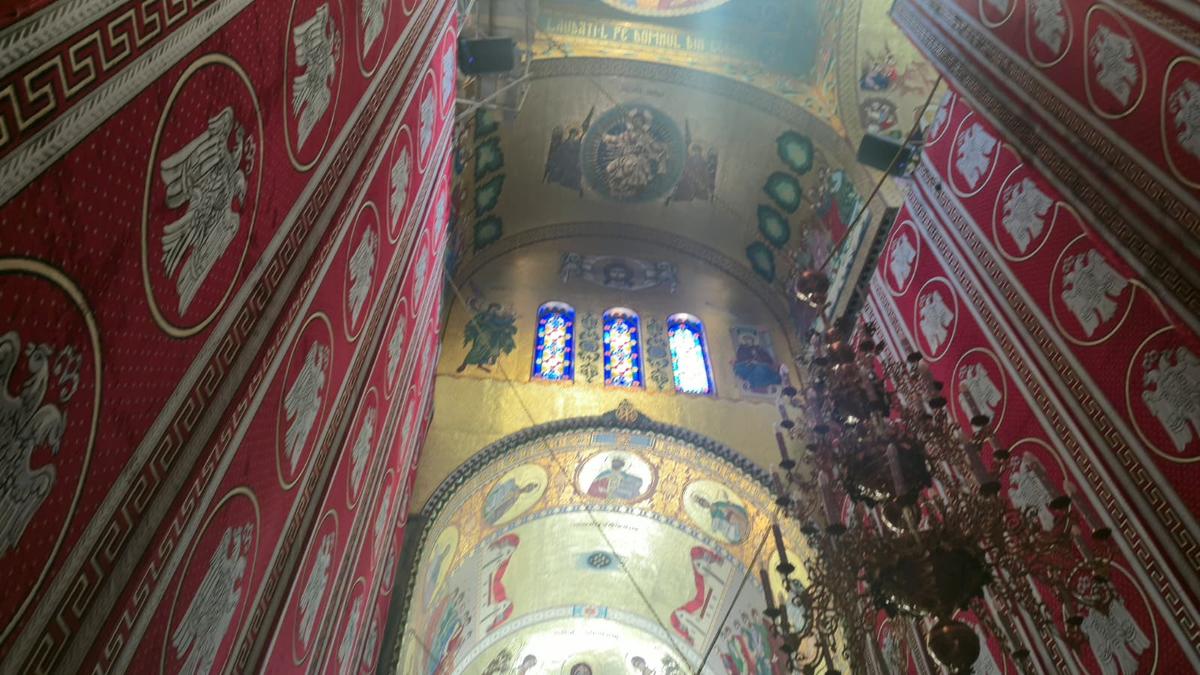 Adio, Palat! Gigi Becali va oferi declarații doar din biserica ridicată în Pipera: imagini spectaculoase din interior