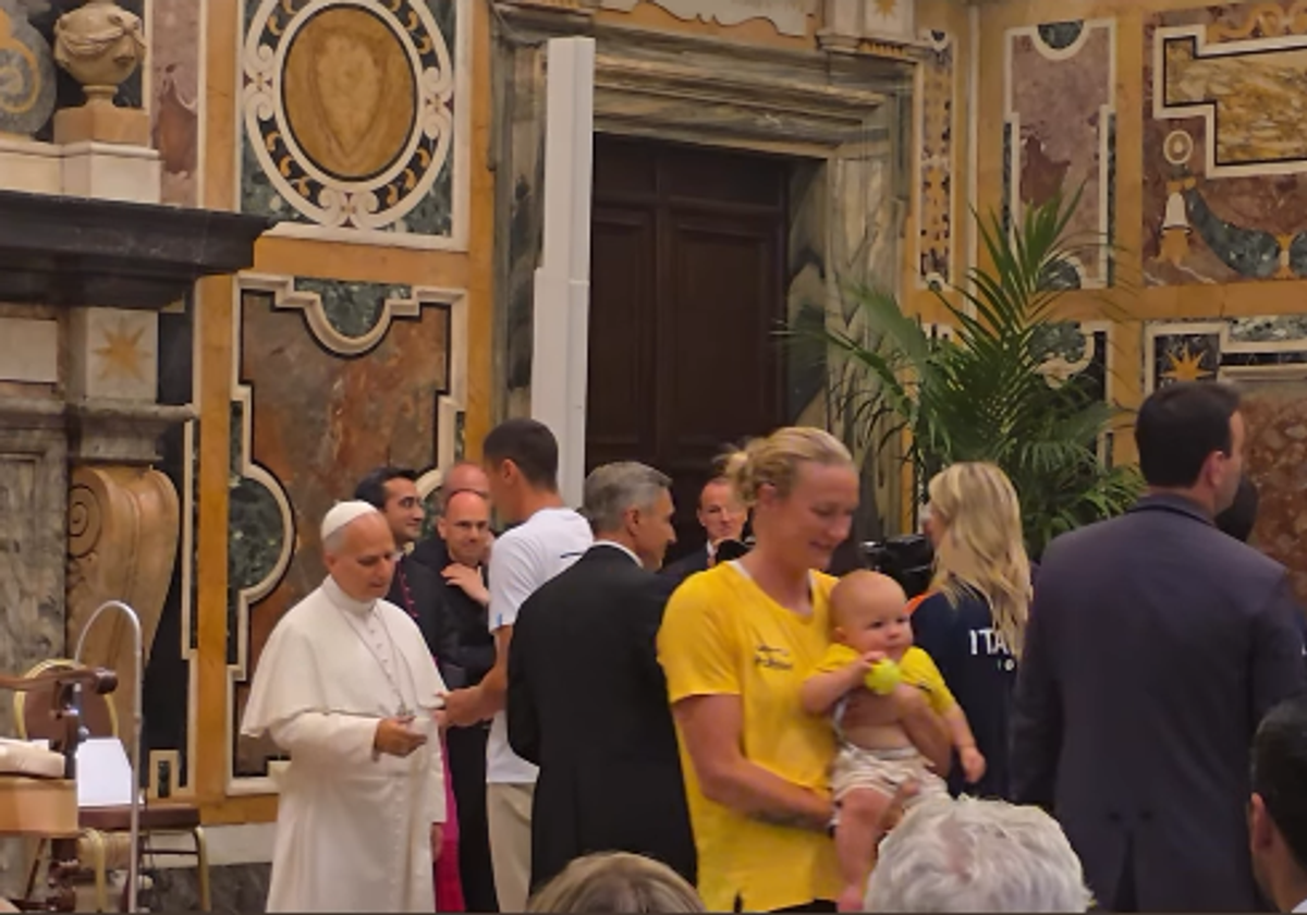 David Popovici, întâlnire specială cu Papa Leon al XIV-lea chiar la Roma