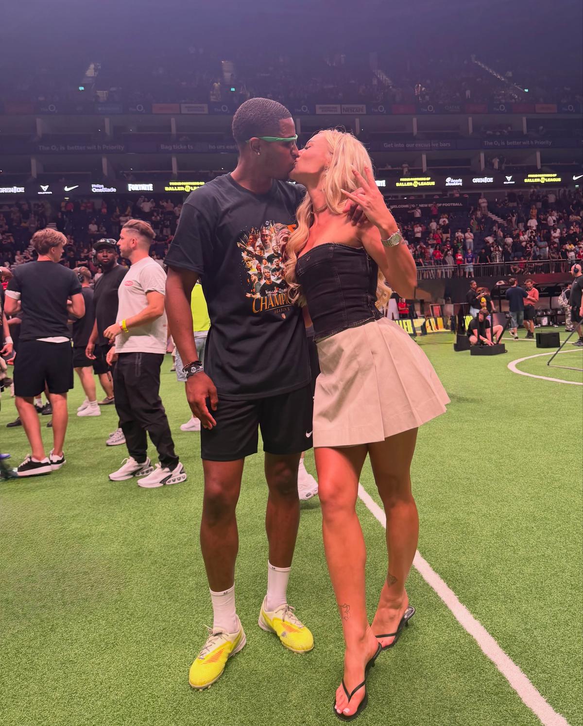 Alisha Lehmann se căsătorește cu Montel McKenzie
