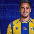 Petrolul Ploiești l-a prezentat pe Adam Zaian // foto: Facebook