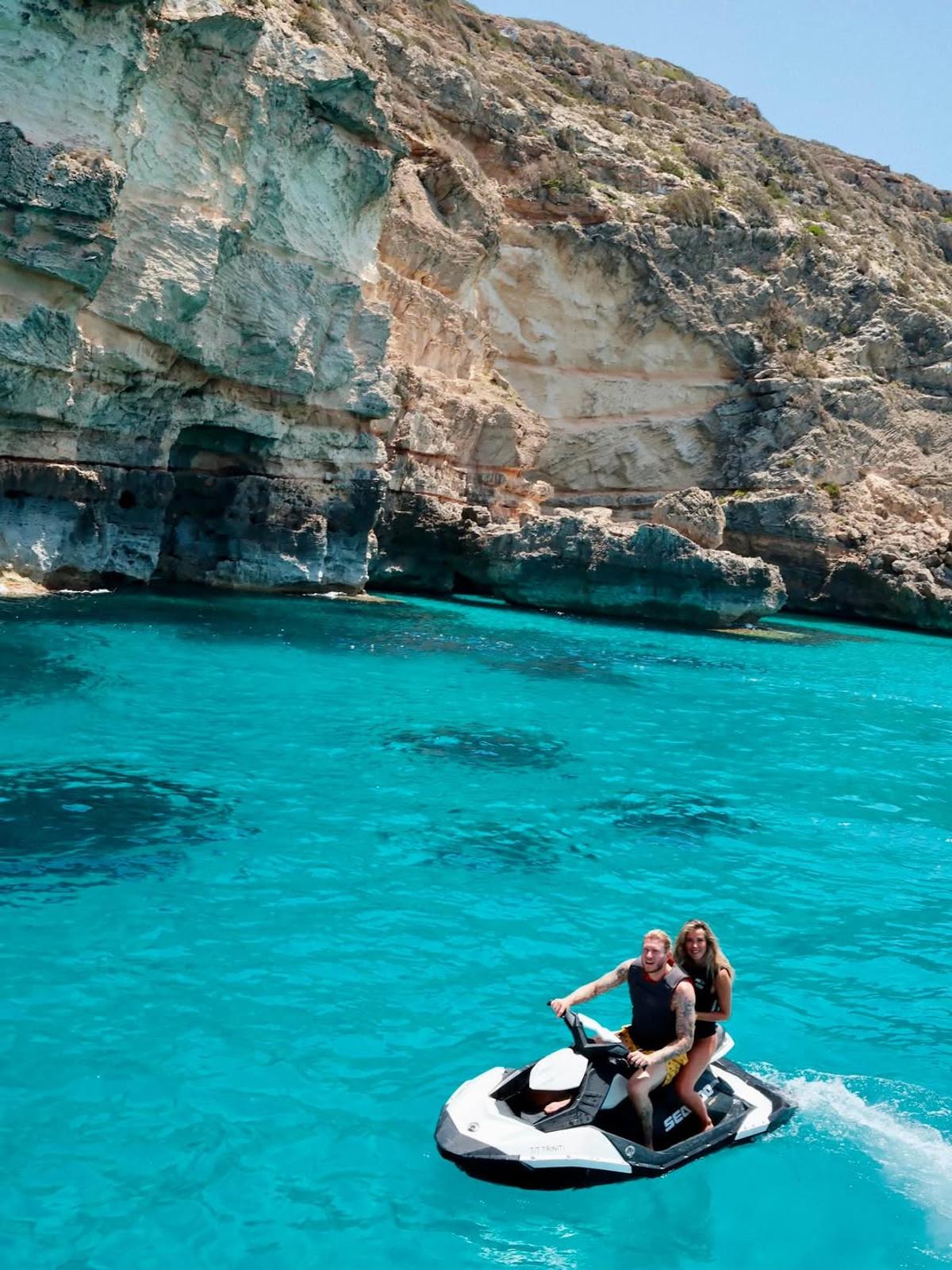 Diletta Leotta a „incendiat” plaja în Ibiza/ Foto: Instagram