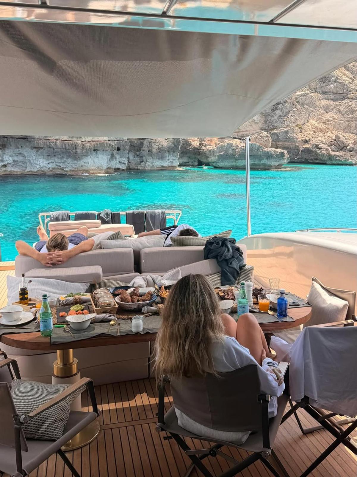 Diletta Leotta a „incendiat” plaja în Ibiza/ Foto: Instagram