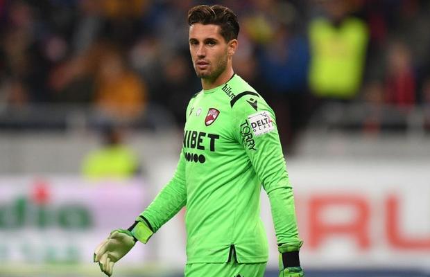 OFICIAL Riccardo Piscitelli a fost prezentat la noua echipă! Unde va evolua portarul „fugit” de la Dinamo