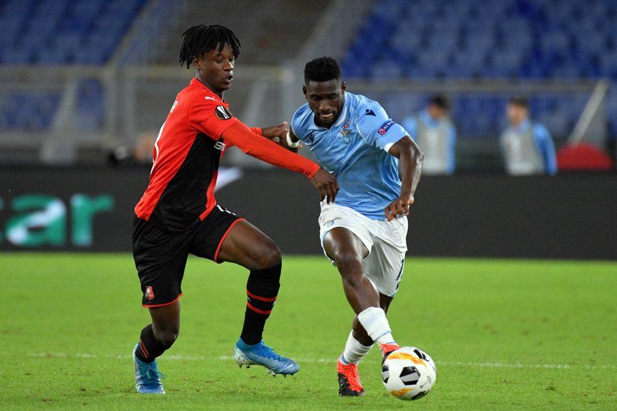 Eduardo Camavinga (stânga), într-un meci dintre Rennes și Lazio din Europa League // foto: Guliver/gettyimages Revenire la Real Madrid » Pe cine cheamă Zidane să concureze cu Thibaut Courtois + Transferul anunțat de presa din Franța: vine un fotbalist cotat la 37 de milioane de euro!