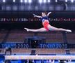 Larisa Iordache, la bârnă
(foto: Raed Krishan - Tokyo)