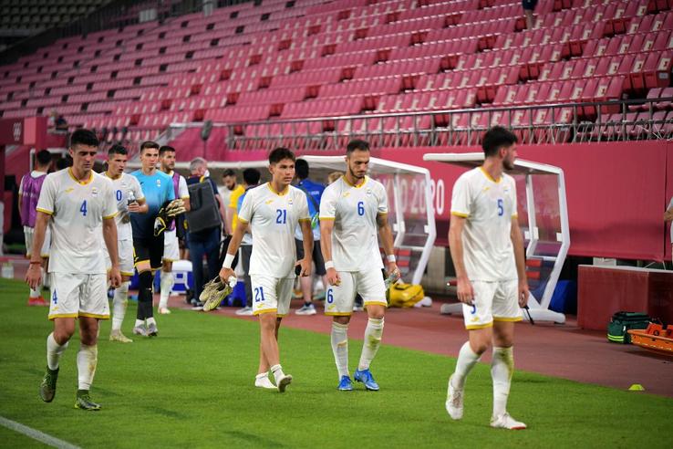 „Tricolorii” și Mirel Rădoi, deznădăjduiți după eșecul usturător de la Jocurile Olimpice / foto: Raed Krishan (Tokyo)
