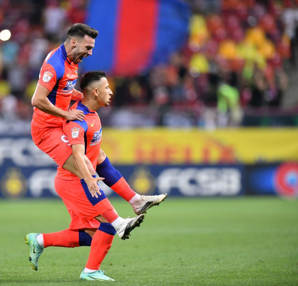 Cosmin Olăroiu îi ia apărarea lui Mirel Rădoi: „Nu interesează pe nimeni. Ne-am dus la Olimpiadă cu o echipă încropită”