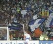 Ultrașii lui Dinamo și cei din Peluza Sud 1997 s-au întrecut de-a lungul anilor în scenografii spectaculoase și mesaje ironice / Sursă foto: Arhivă Gazeta Sporturilor