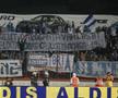 Ultrașii lui Dinamo și cei din Peluza Sud 1997 s-au întrecut de-a lungul anilor în scenografii spectaculoase și mesaje ironice / Sursă foto: Arhivă Gazeta Sporturilor