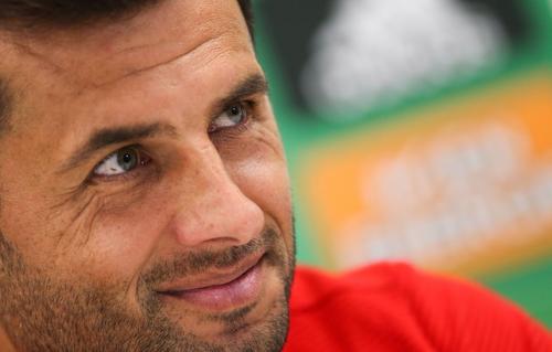 Mihai Stoica (57 de ani), managerul general de la FCSB, a dezvăluit că patronul Gigi Becali (64) va purta discuții decisive cu Nicolae Dică (42) în această seară