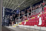 Scandal la UTA - Petrolul » Ultrașii au atacat copii, forțele de ordine au intervenit de urgență