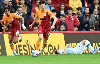 O nouă ofertă pentru Moruțan » Ce propunere a primit Galatasaray