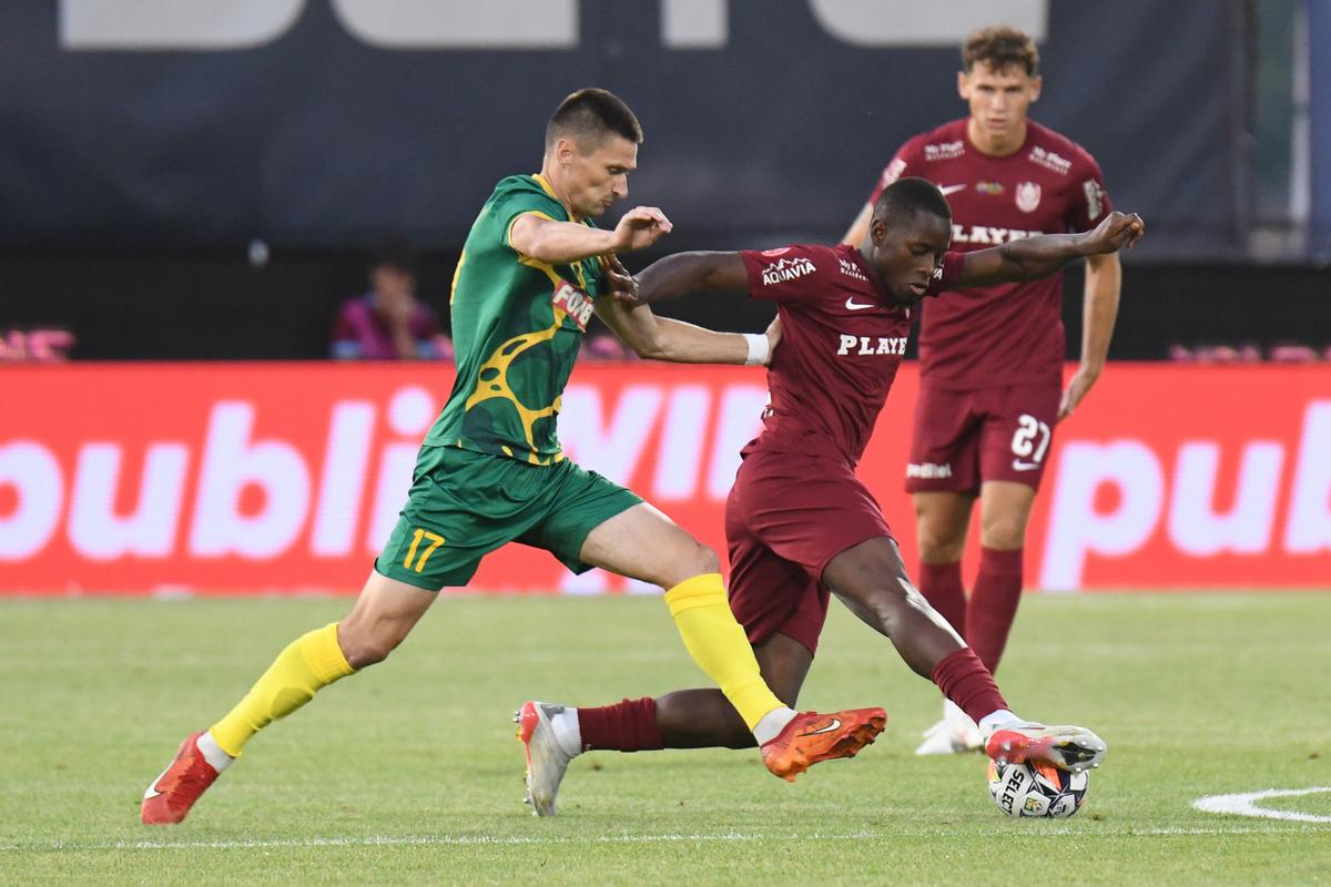 CFR Cluj n-a marcat în fața lui Neman Grodno, într-un meci cu o greșeală MAJORĂ de arbitraj » Dan Petrescu a avut dreptate: chiar tremură pentru calificare!